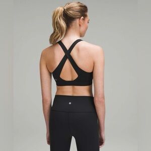 Lululemon Envital Bra B/C Cross-Back Sports Bra Size 4 Black NWT